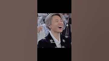 Jimin got emotional while watching V performing inner child#jimin #taehyung #vmin #bts