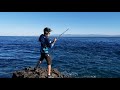 Pesca de orilla en rocas