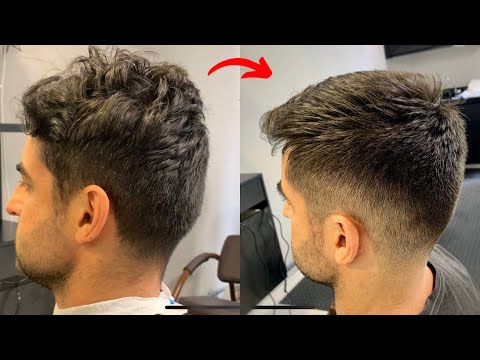 Vídeo: Como fazer o corte inferior do cabelo para homens (com fotos)