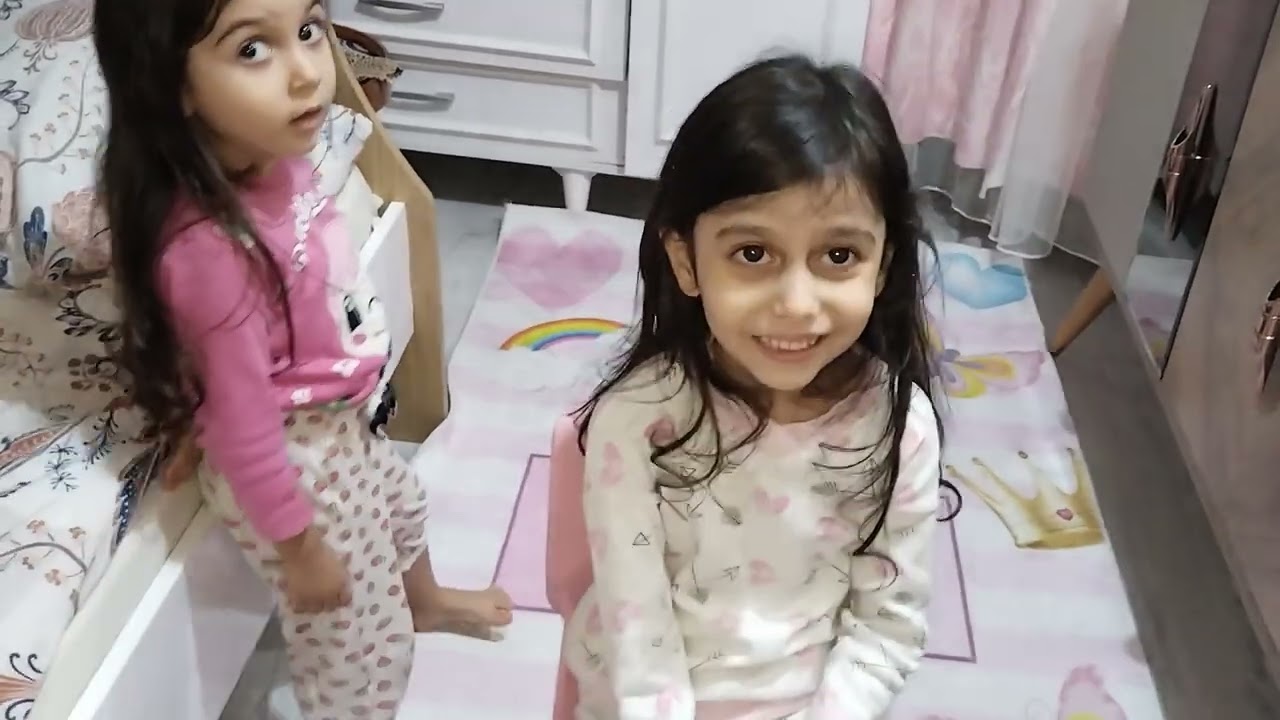 Adayla gülen yüz oyunu oynadik