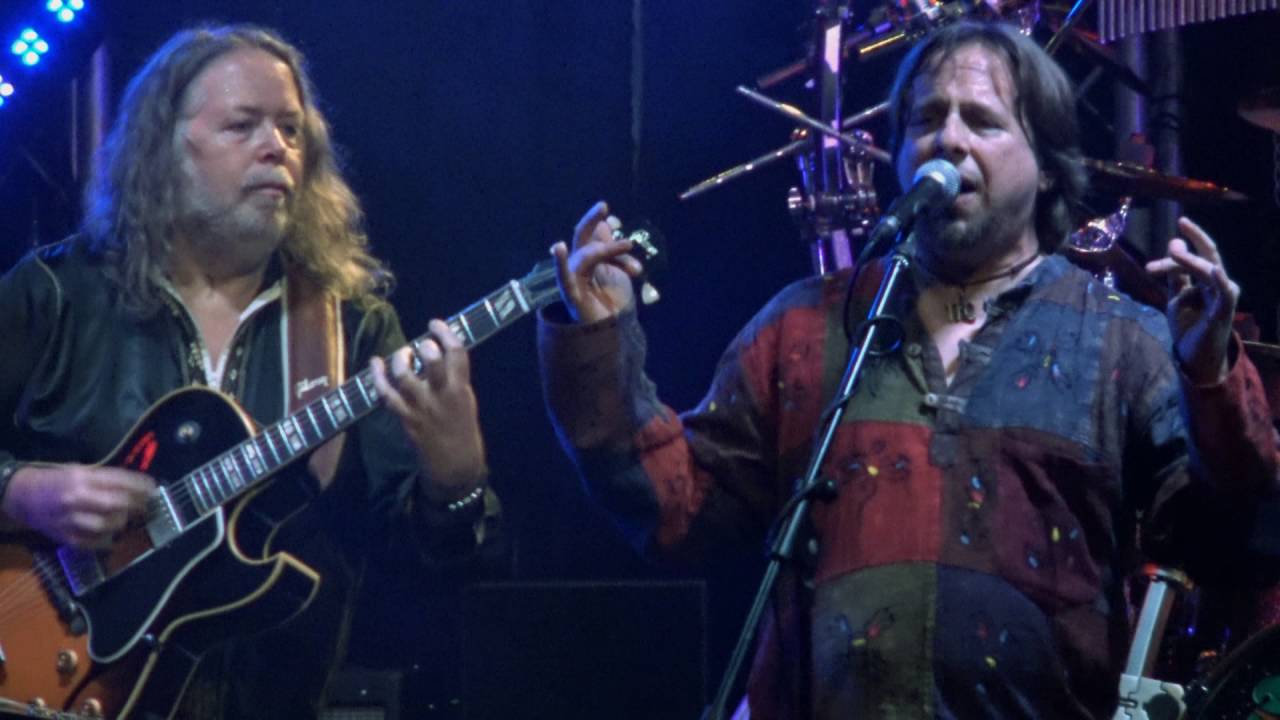  your move ive seen all good people performed by seyes youtube