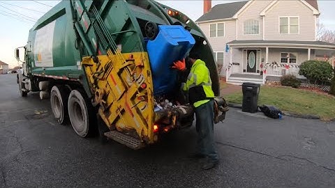 WM split body 363547 on post Xmas trash and recycling