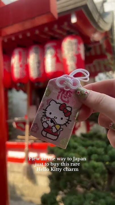 Did you know you can get omamori (good luck amulets) at Japanese shrines? These charms are believed