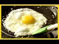 Como fritar um ovo sem grudar  na frigideira com pouco óleo