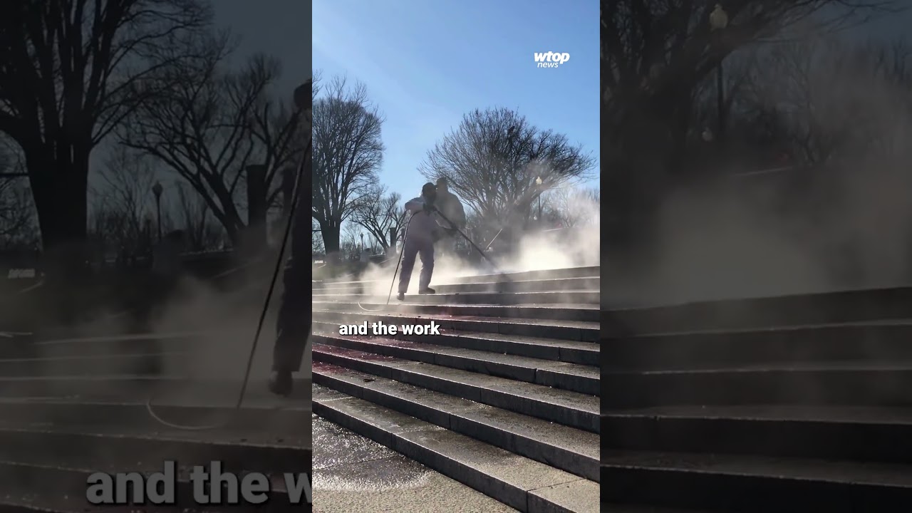 Lincoln Memorial steps vandalized with red paint 