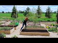 Project Weekend | Finished Raised Beds | Starting Berm Planting | Kid Coop Deck // Garden Farm