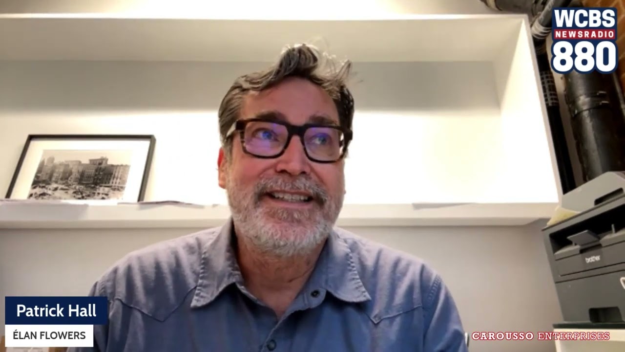 NYC's Élan Flowers evolves into blooming subscription and corporate services