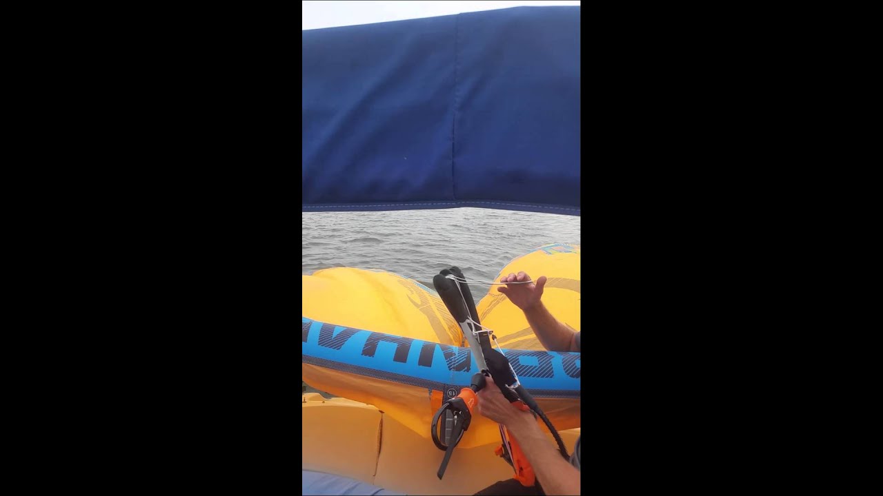 Drift launching a kite from a boat