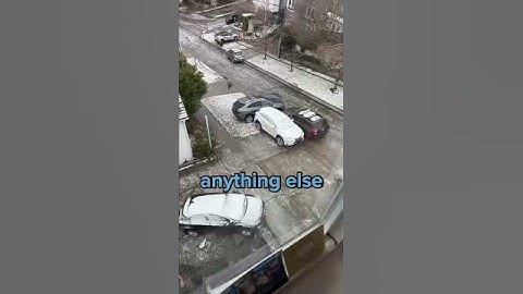 Difference Between Waze and Google Maps? 😳