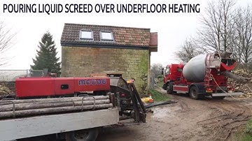 POURING A LIQUID SCREED FLOOR OVER POLYPIPE UNDERFLOOR HEATING