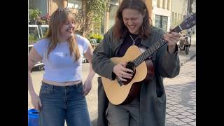 Nell Mescal - Kissing The Ground (Tour Diary)