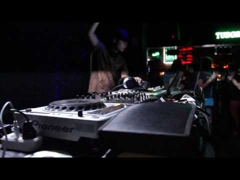 Mass of Dub with Confluence Dj's