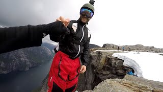 BASE jump from 3,000ft Cliff