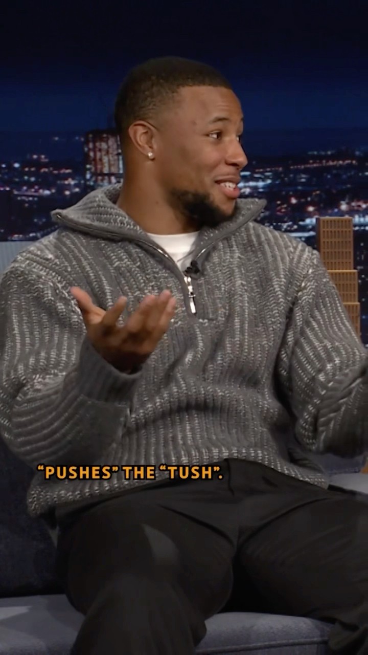 #SaquonBarkley is the “pusher” for #JalenHurts’ “tush” ? #Eagles #FallonTonight #SBLIX