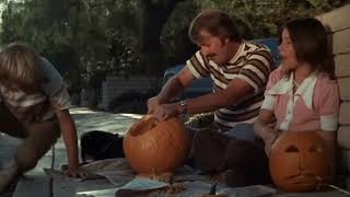 Kenny Company 1976 Carving Pumpkins