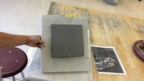 How to Transfer an Image onto a Slab of Clay?