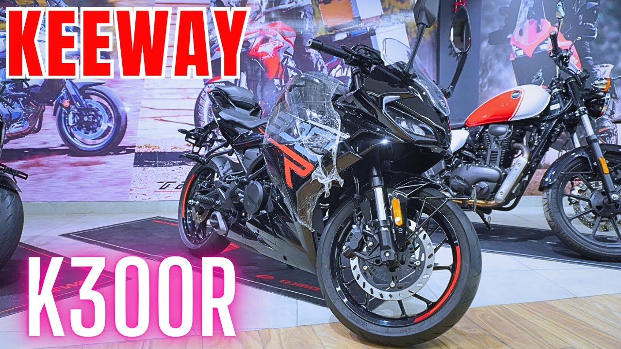 Keeway K300 R Glossy Black Colour, Mileage, Specifications - YouTube