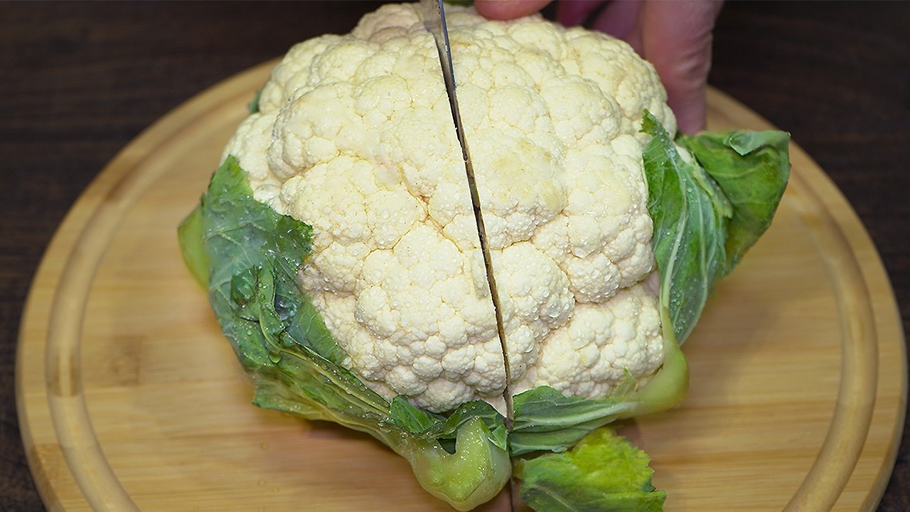 Мои друзья из Испании показали мне этот потрясающий рецепт из цветной капусты! Вкуснее мяса!