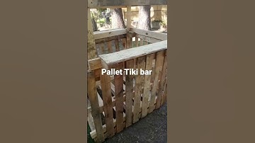 pallet Tiki bar