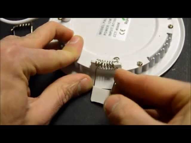 Montaje de las grapas de sujeción de los downlights youtube Downlight led 18w leroy merlin