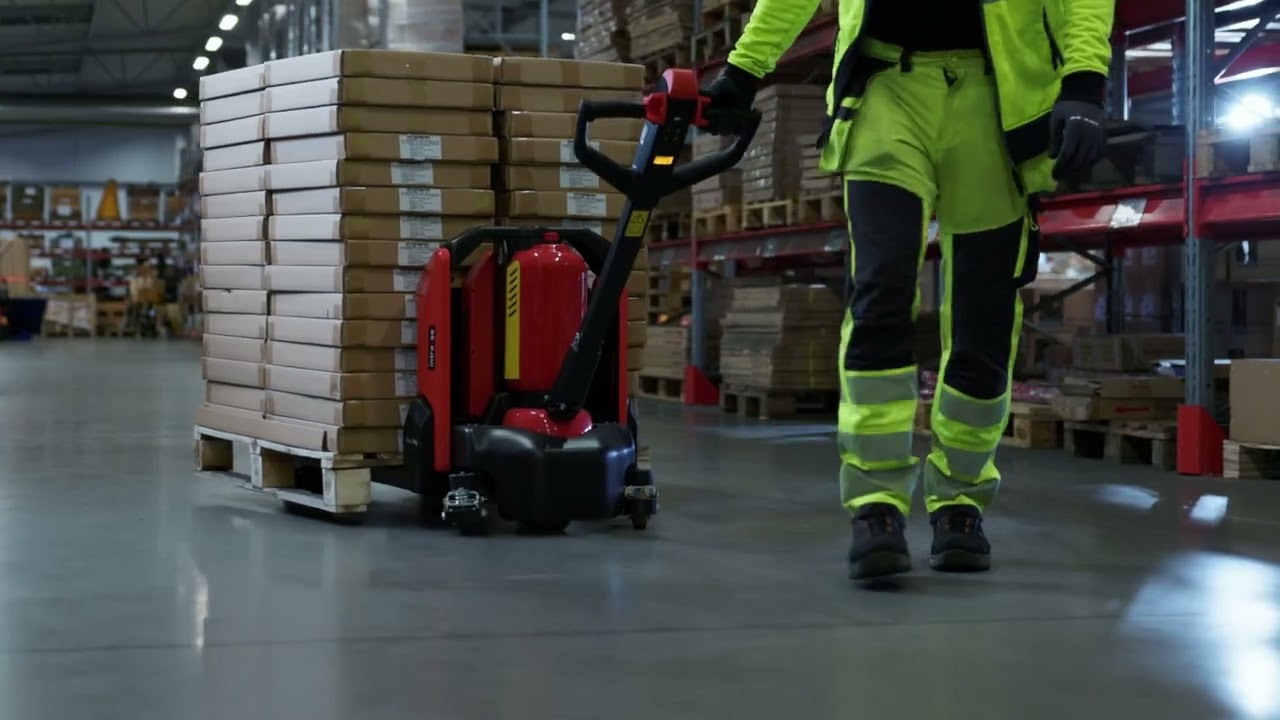 Motordriven pallyftare