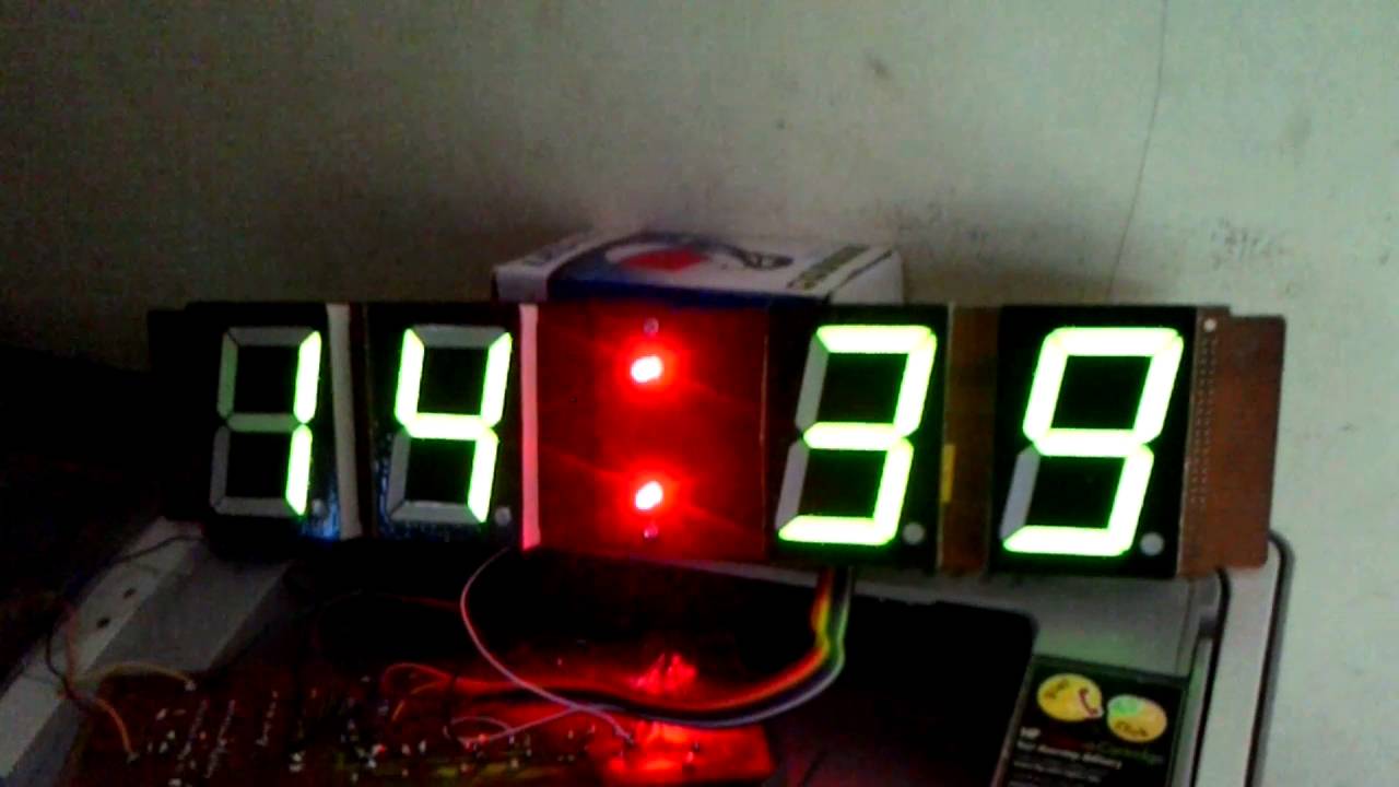 Jam digital Besar YouTube