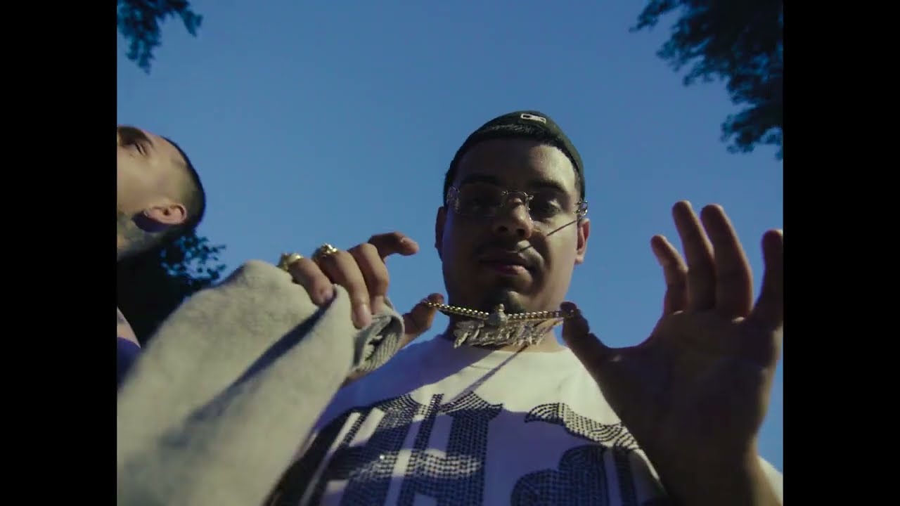 FleeJay - Boomin & Bunkin (official video) shot by : 