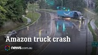 Amazon truck driver loses control and crashes into tree screenshot 1