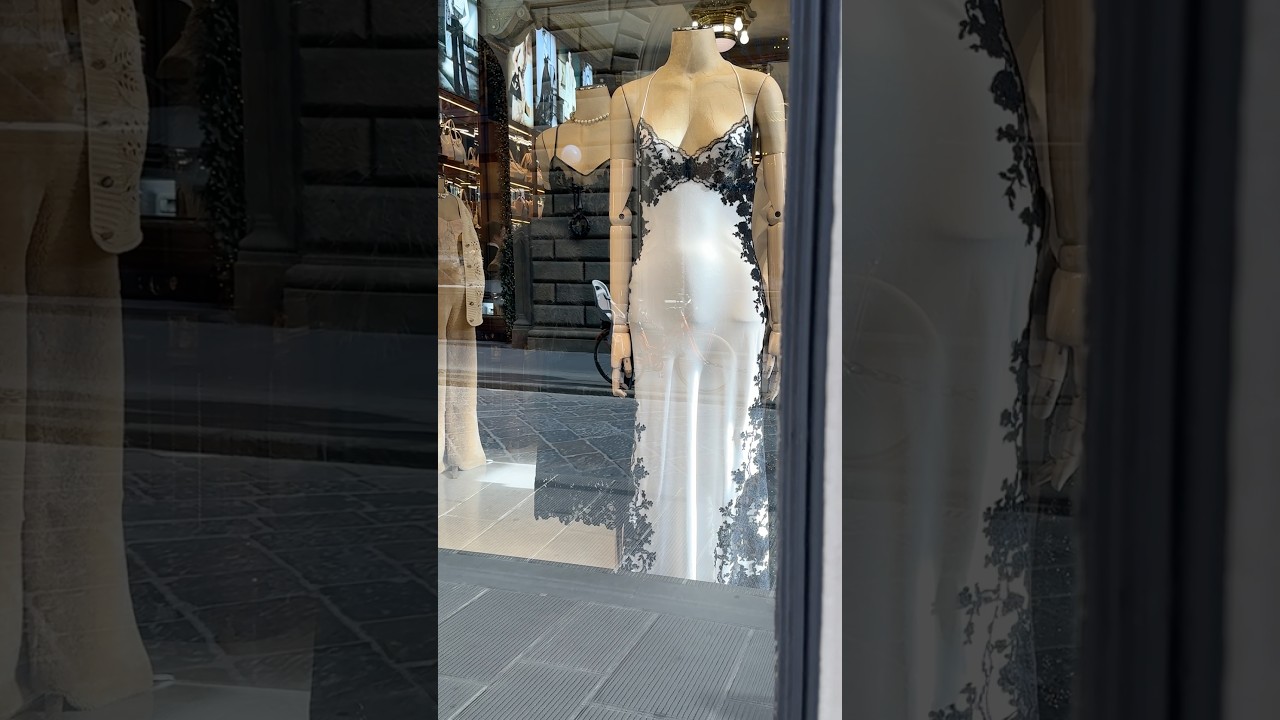 Как выглядеть стройнее при помощи одежды? 