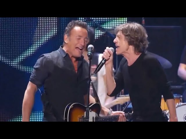 Tumbling Dice - The Rolling Stones and Bruce Springsteen (live at Prudential Center, Newark 2012) class=