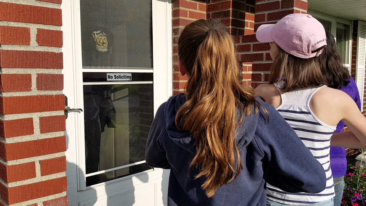 7th grade girls- scary Christmas carol!!