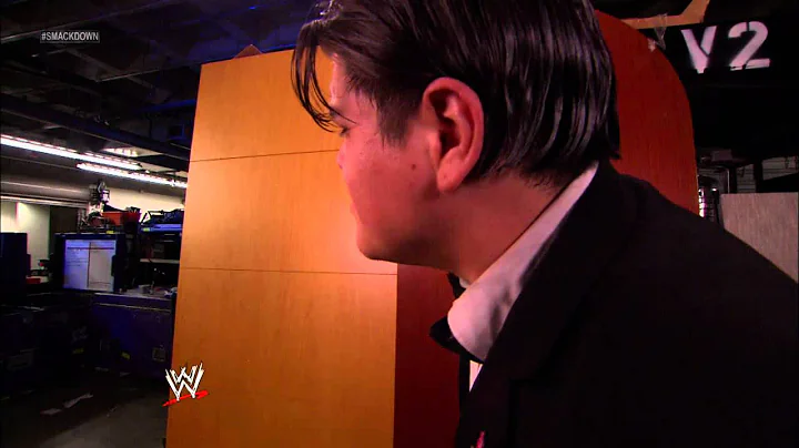 Ricardo Rodriguez runs into Santino Marella and th...