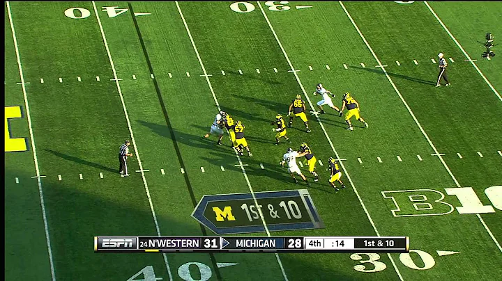 Roundtree Receives A 53 Yard Pass
