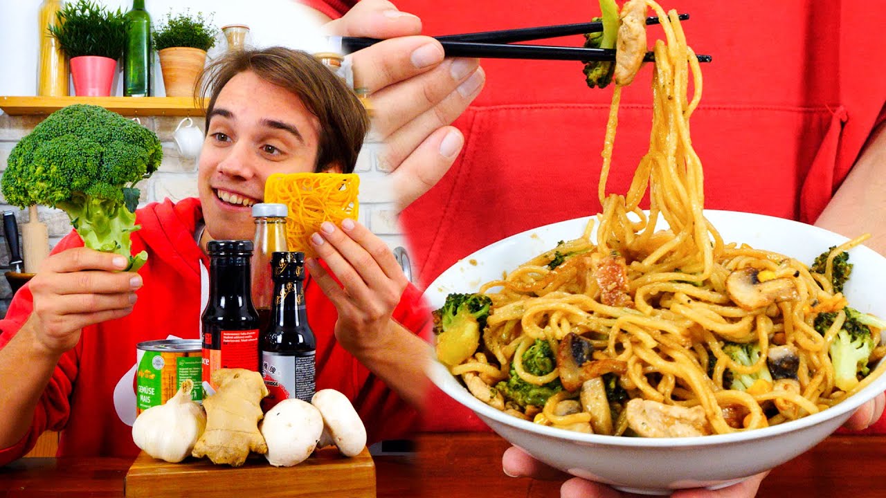 Jednoduché smažené rezance s kuracím mäsom a zeleninou | Viktor Nagy | recepty