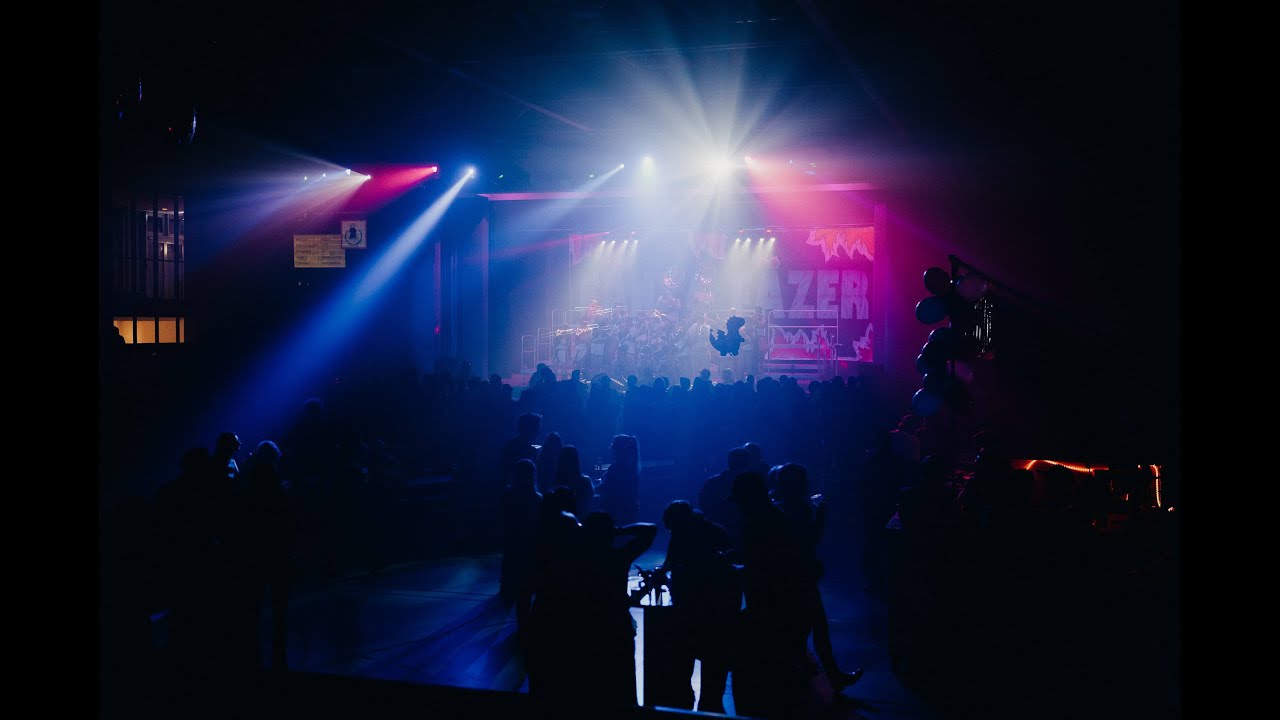 Guggamusik Fänza Fäzer - ganzer Auftritt Guggaball im Hännastall 2022