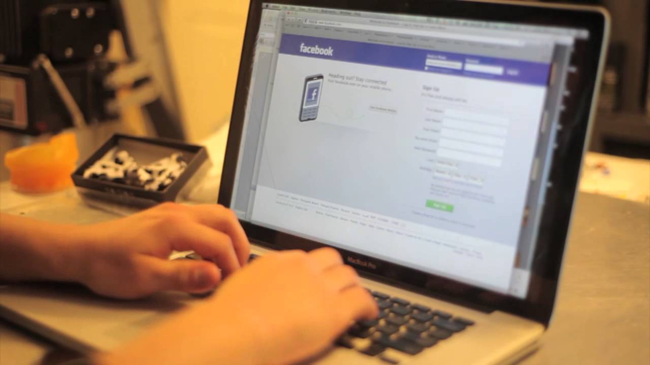 How To Post A Heart On FaceBook YouTube how-to-post-a-heart-on-facebook-youtube