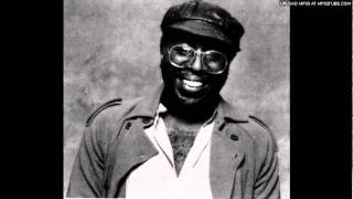 Curtis Mayfield - This Love Is Sweet chords