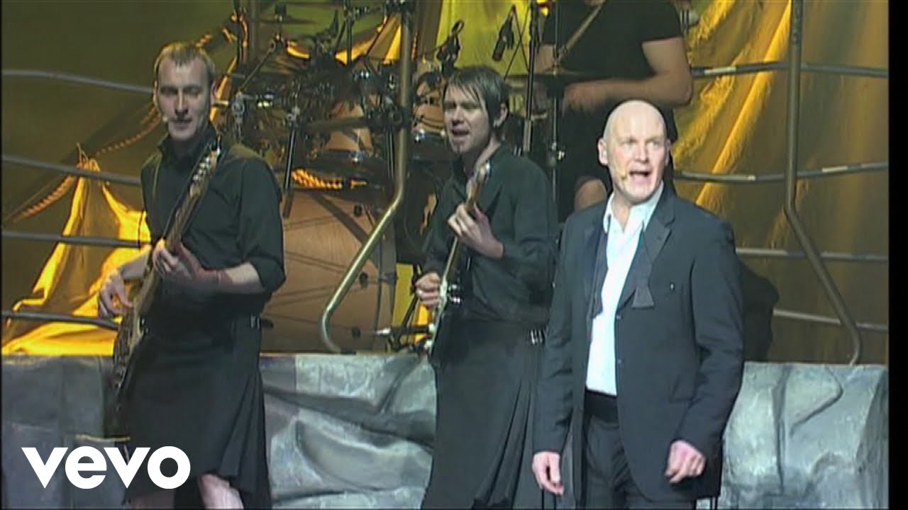 Celtic Thunder - I'm Gonna Be (500 Miles) (Live From Ontario / 2009) ft. George Donaldson