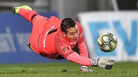 Những pha cứu thua đẳng cấp của thủ môn Việt Kiều Filip Nguyễn | Việt Nam như hổ mọc thêm cánh |