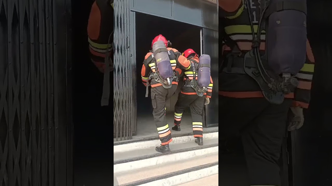 Real heroes of fire fighters of rescue 1122 