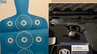 Smith &amp; Wesson MP 5.7 First Impressions