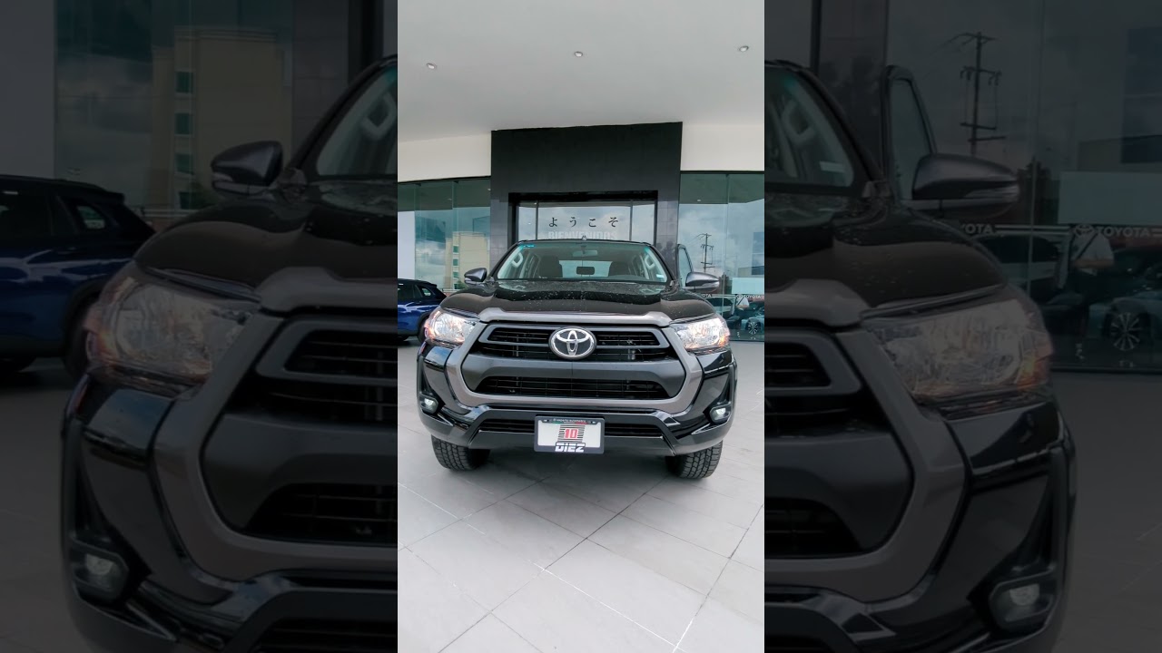 Toyota Hilux SR 2025 en color negro | Toyota Poza Rica