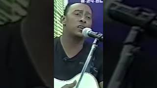 Dejame si estoy llorando-Anthony Santos.En vivo.2006