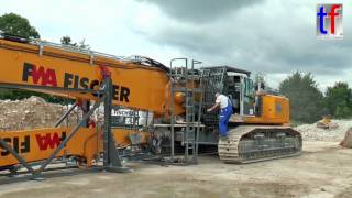 Liebherr R 960 Hrd, Dockt Am Longfrontausleger An, Schorndorf, Germany, 2016.