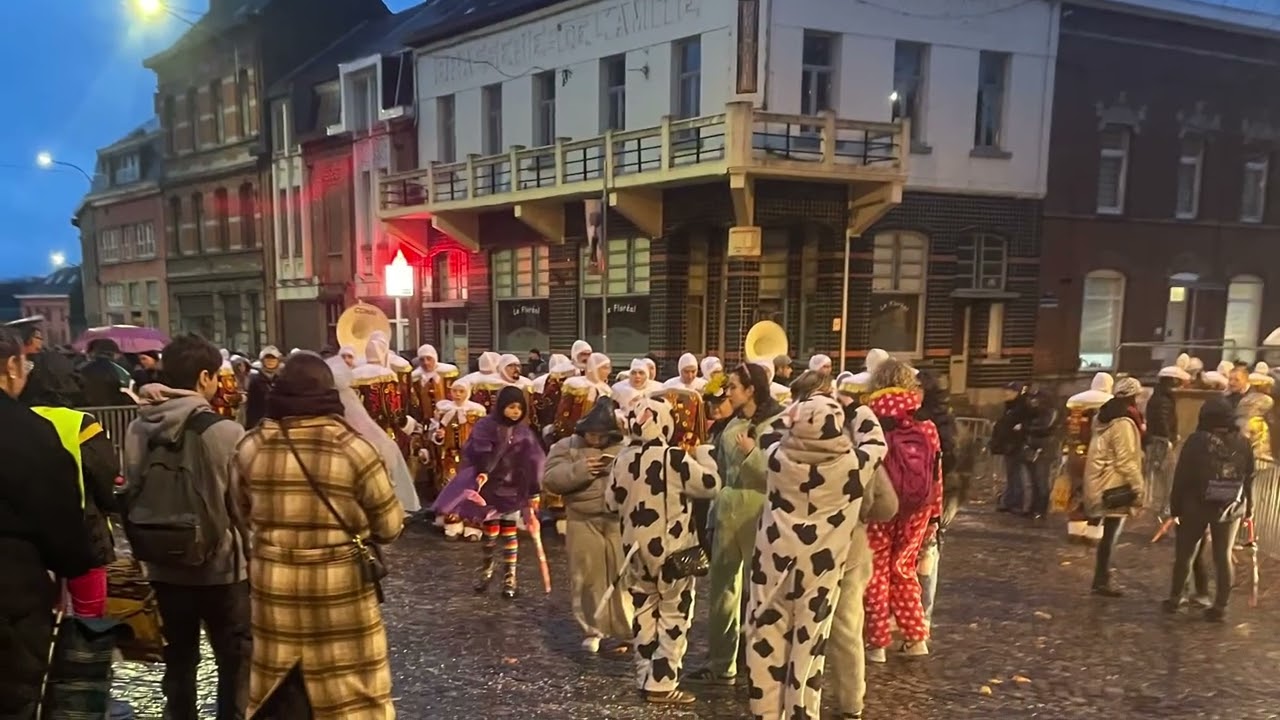 Premier partie du carnaval de Morlanwelz ce 22 février 2026