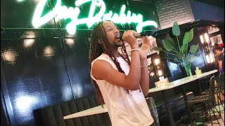‘Zay - Shooting Star live visuals from Champagne Events