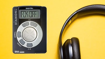 LCD fail and fix – repairing old LCD ribbon cable on Diamond Rio PMP300 (ASMR)