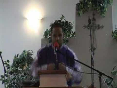 PASTOR DONALD GOLDER -Singing 'WHEN I SEE JESUS!'