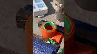 Connecting PPR pipes and reusing 90-degree elbows.