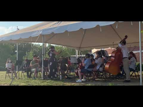 The 8th grade orchestra at Ephraim Curtis Middle School outdoor 2021